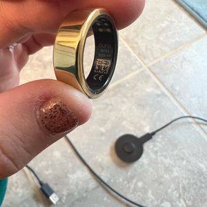 Oura Ring Gen 3 size 9 Gold